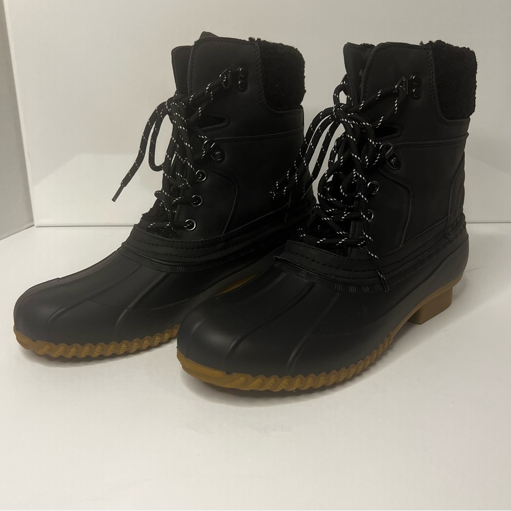 Tommy Hilfiger Rainah Duck Boots- Women’s 10M- New in Box